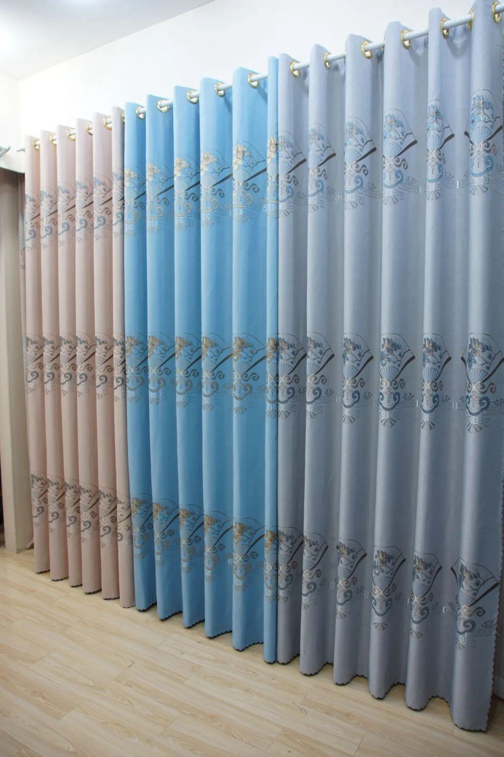 Foulola News:2.8/3.2m Width Jacquard Blackout Curtain 2201Series manufacture