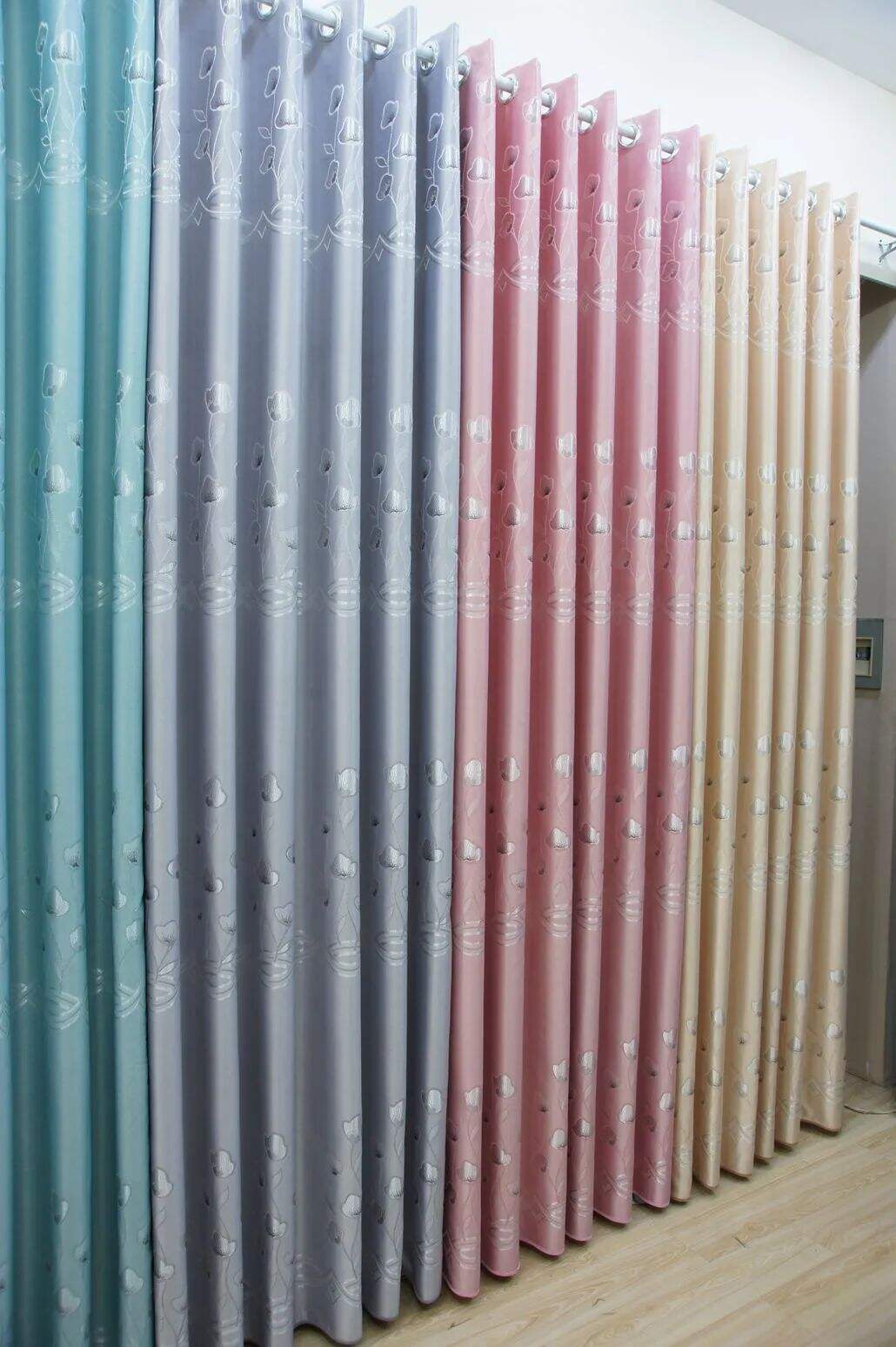 ข่าวซีรีส์ Foulola Cheap: ซัพพลายเออร์ 19# Series Blackout Jacquard 2/2