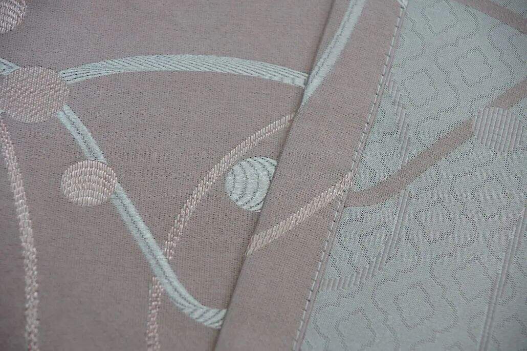 Foulola ຂ່າວ Series ລາຄາຖືກ: 18# Series Blackout Jacquard 1/3 ຜູ້ສະຫນອງ