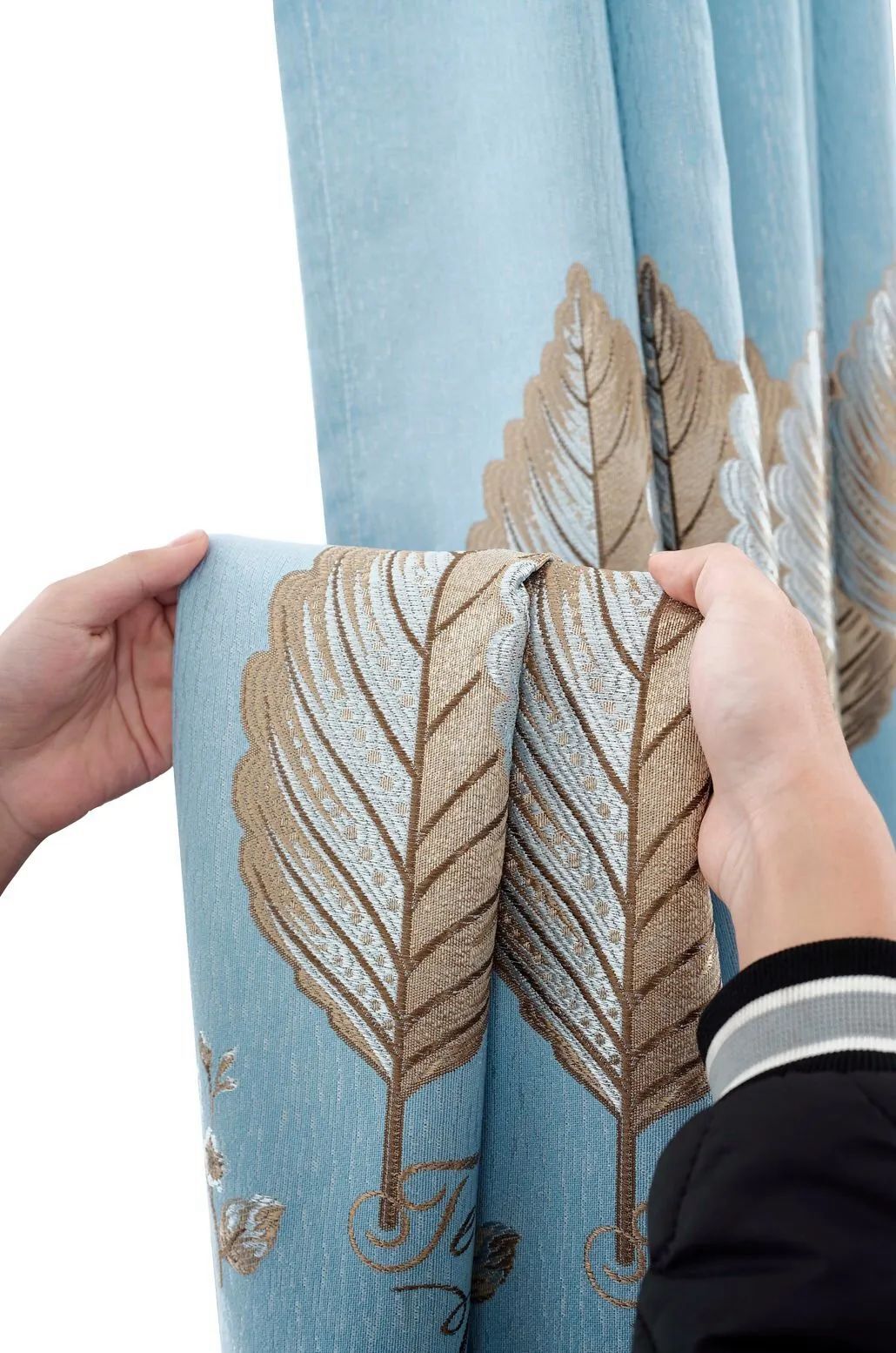 Foulola News:2.8/3.2m Width Jacquard Blackout Curtain 2201Series details