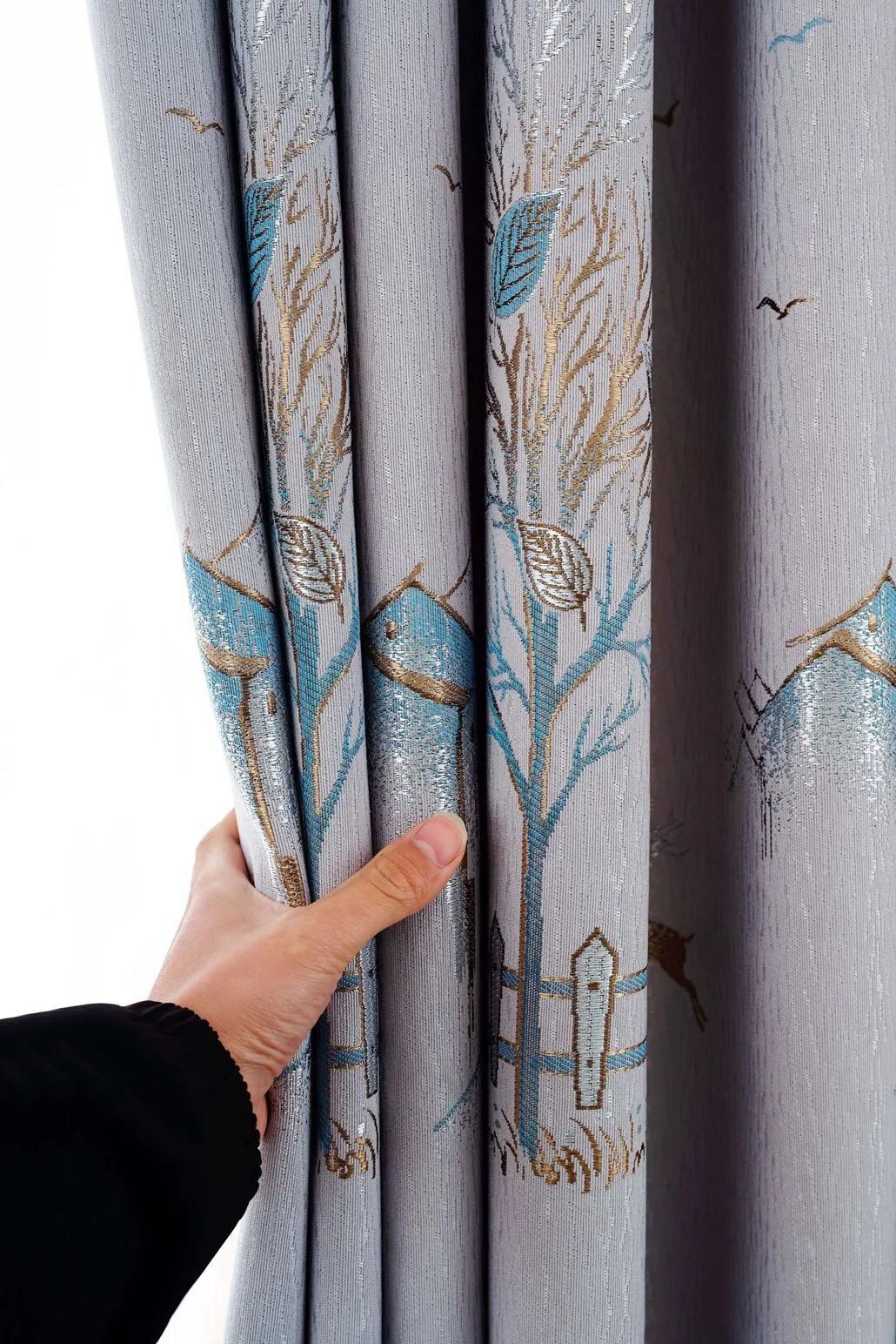 Foulola News:2.8/3.2m Width Jacquard Blackout Curtain 2201Series details