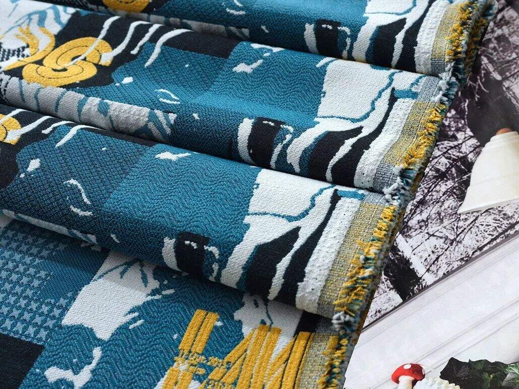 Foulola News：High Grade Jacquard Sofa Fabric - 8 manufacture