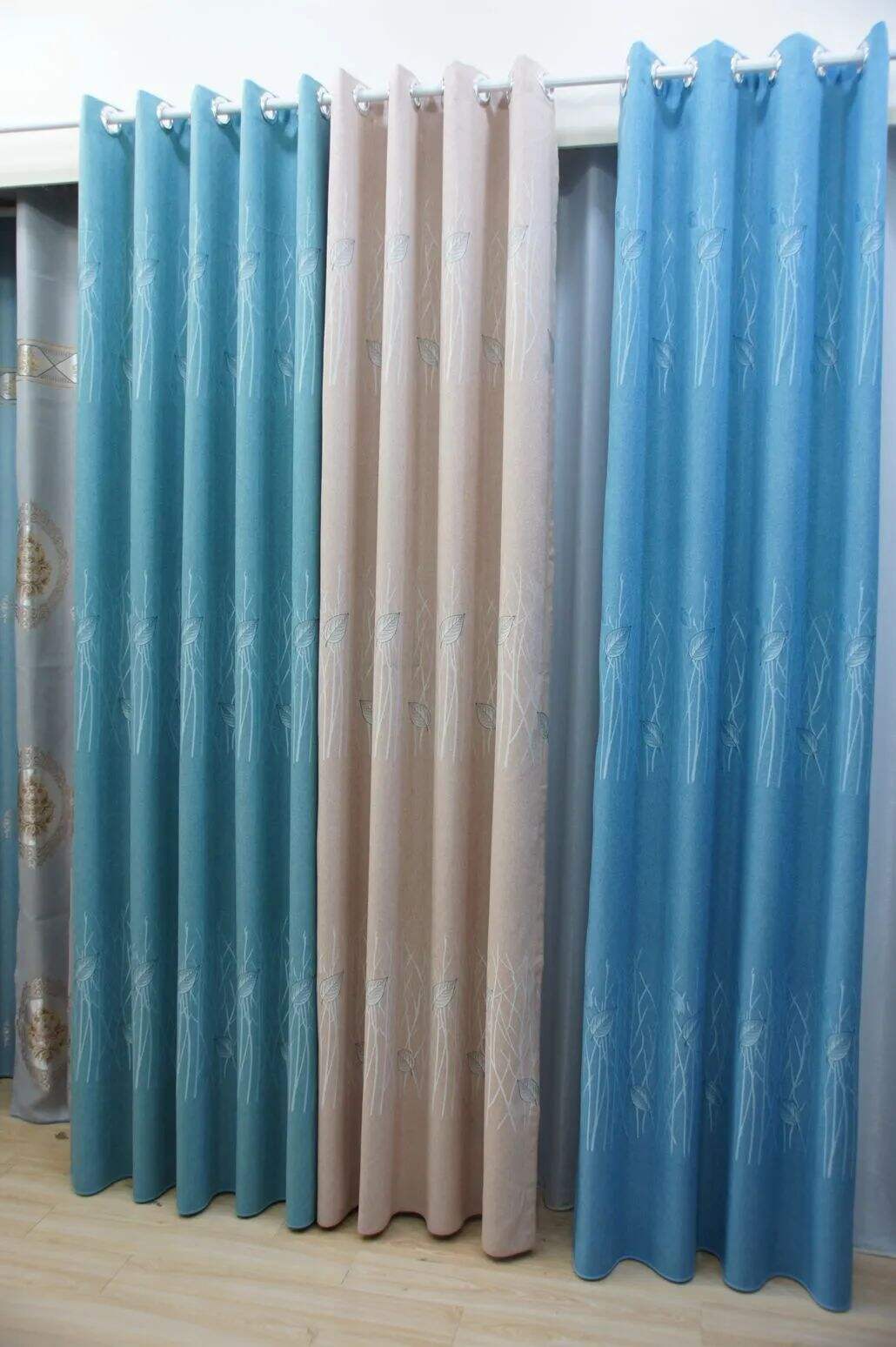 Foulola သတင်း: MLXX/XYZ စီးရီး Blackout Jacquard 2.8m အကျယ်အသေးစိတ်အချက်အလက်များ
