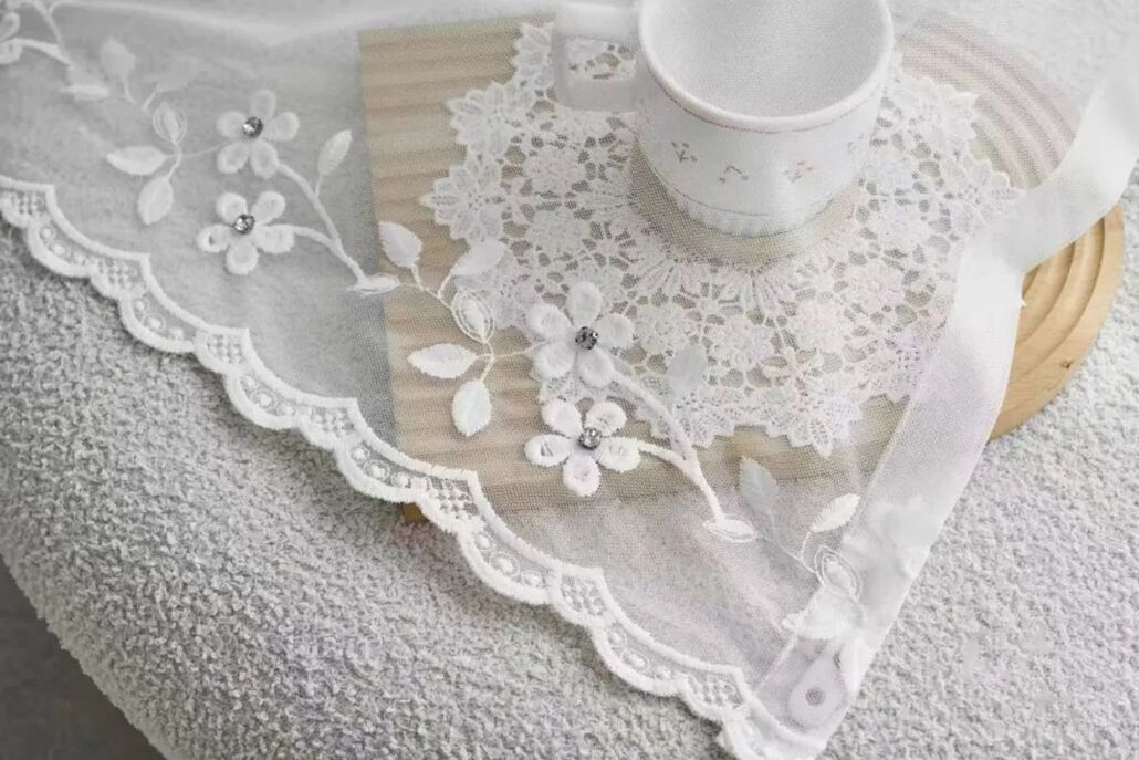 Foulola News：GDBLK/JLZZ/JSNH/QCZC/QJBM/YPMLM#Embroidery Sheers supplier