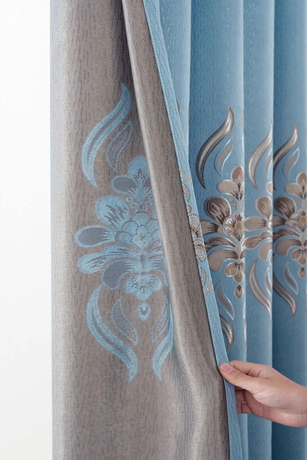Foulola News:2.8/3.2m Width Jacquard Blackout Curtain 2201Series details
