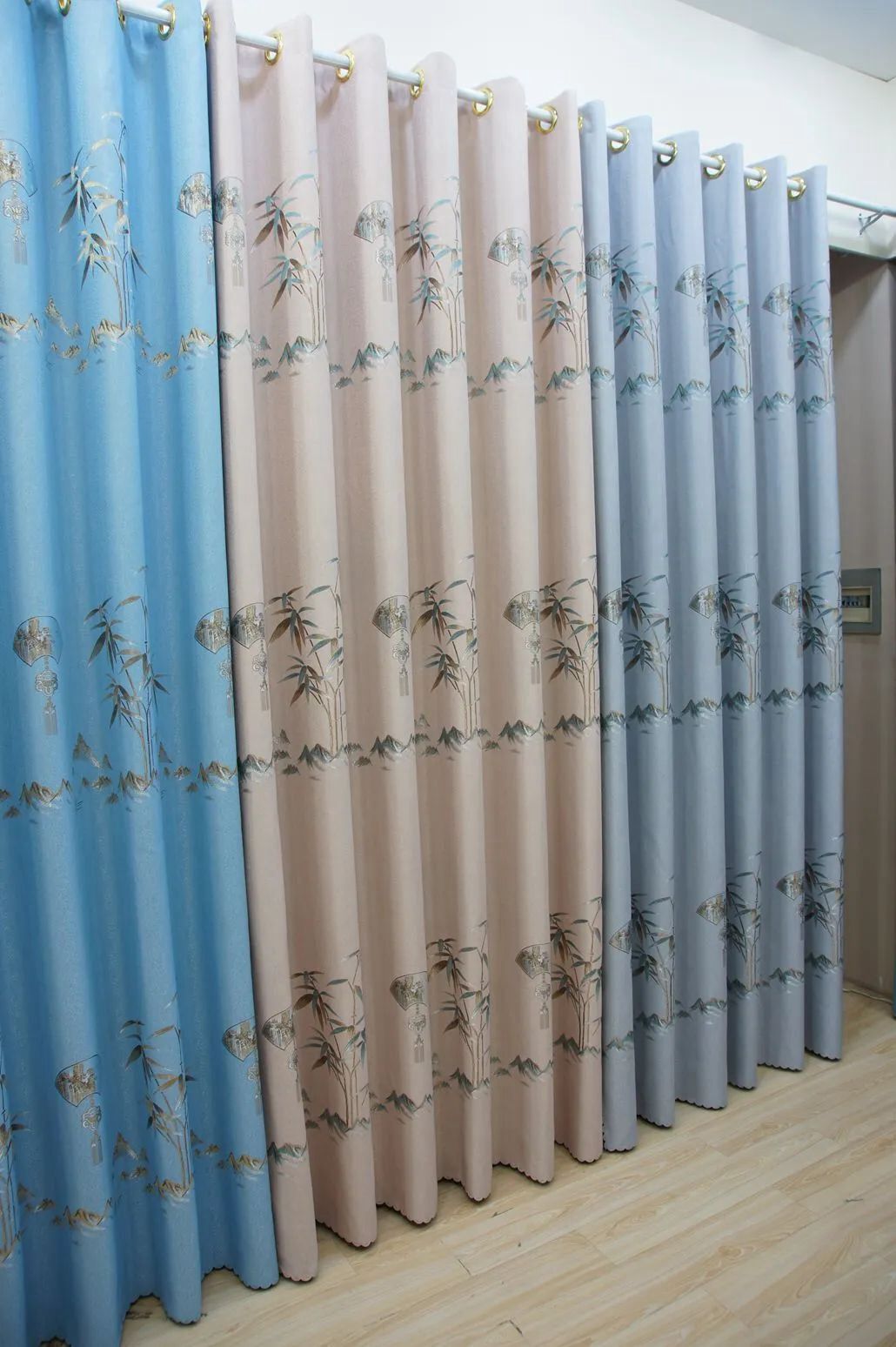 Foulola News:2.8/3.2m Width Jacquard Blackout Curtain 2201Series manufacture
