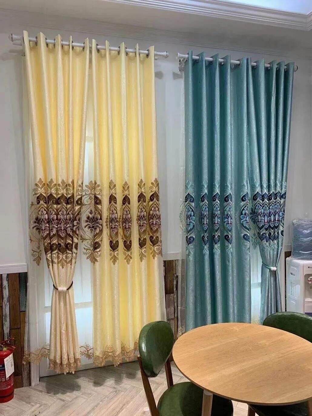 Foulola News: High Grade Embroidery Fabric&Sheer factory