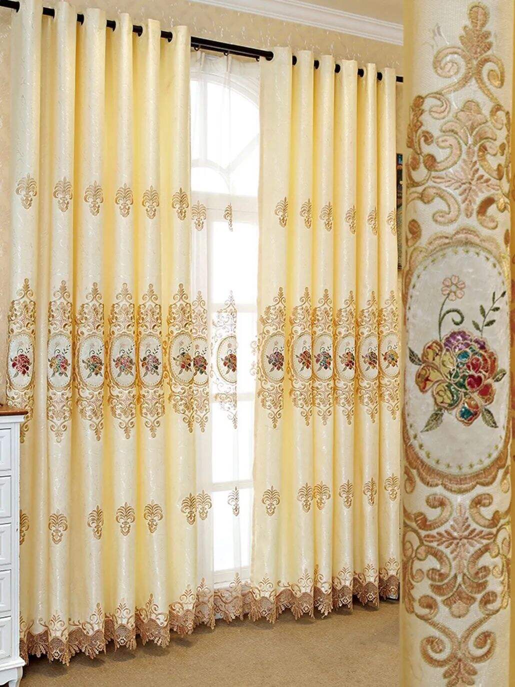 Foulola News: High Grade Embroidery Fabric&Sheer manufacture
