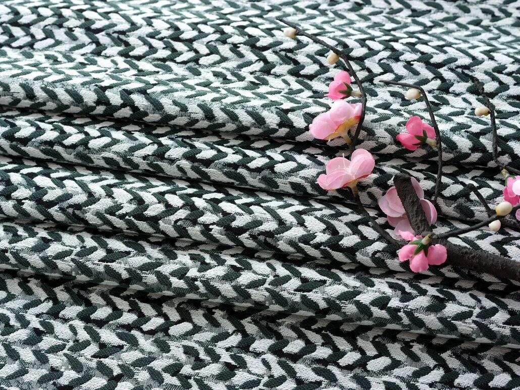 Foulola News：High Grade Jacquard Sofa Fabric - 6 factory