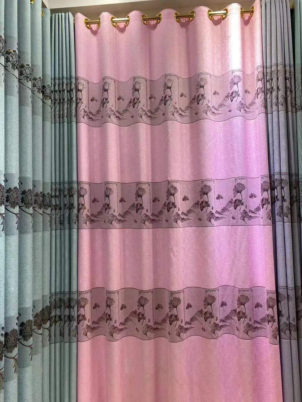 Foulola News: Cheap Jacquard Curtain Fabric, Widht 2.8m manufacture