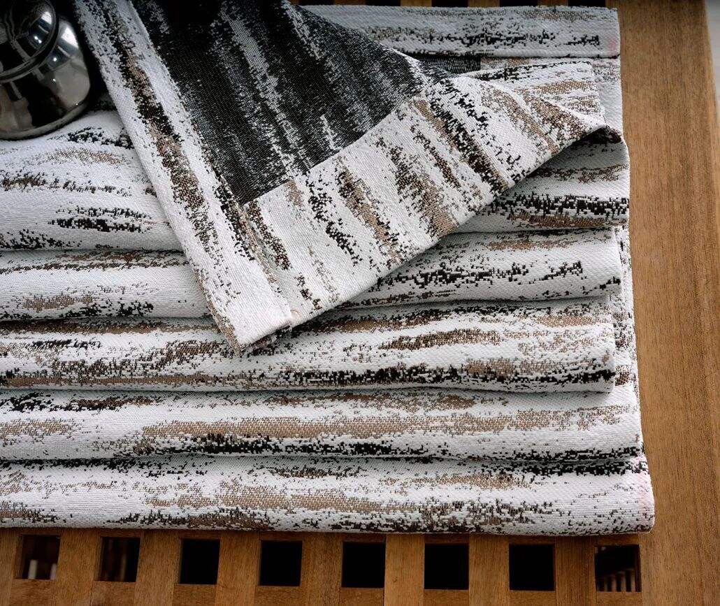 Foulola News:Luxury Jacquard 7885 Series Vivid Decorative Fabric manufacture