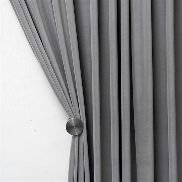 Создайте уют в вашем доме с помощью бархатных штор