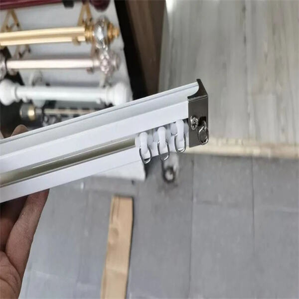 Safety of Hospitals Curtains and Tracks