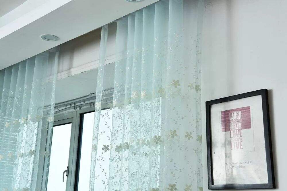 Foulola News: Romatic Flower Embroidered Milk Lace Curtain details