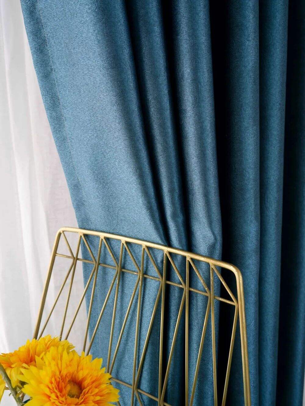 32 Foulola News: 2.8m DY/34# Series, Embossed Linen Style Blackout details