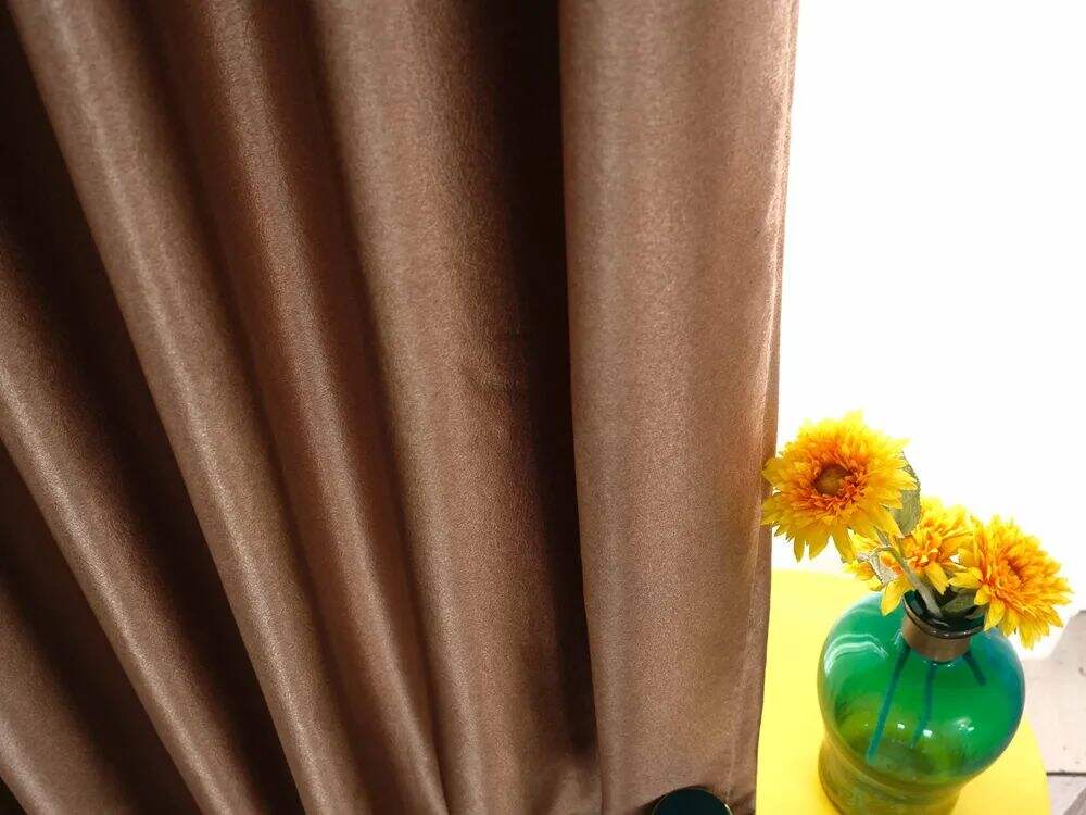61 Foulola News: 2.8m DY/34# Series, Embossed Linen Style Blackout details