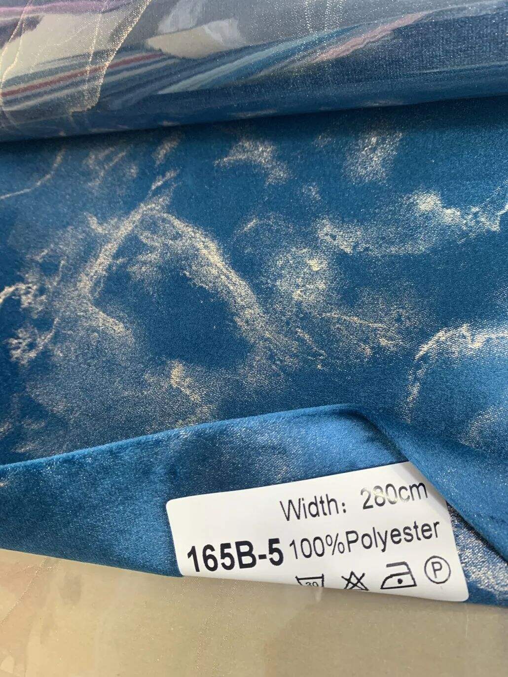 Foulola News: 165AB# Velvet factory