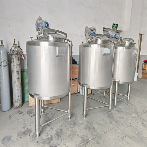 The Many Applications of Stainless Steel Chemical Mixing Tanks
