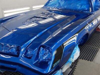 液状不飽和樹脂のRTMプロセス：硬化パラメータと繊維浸透技術