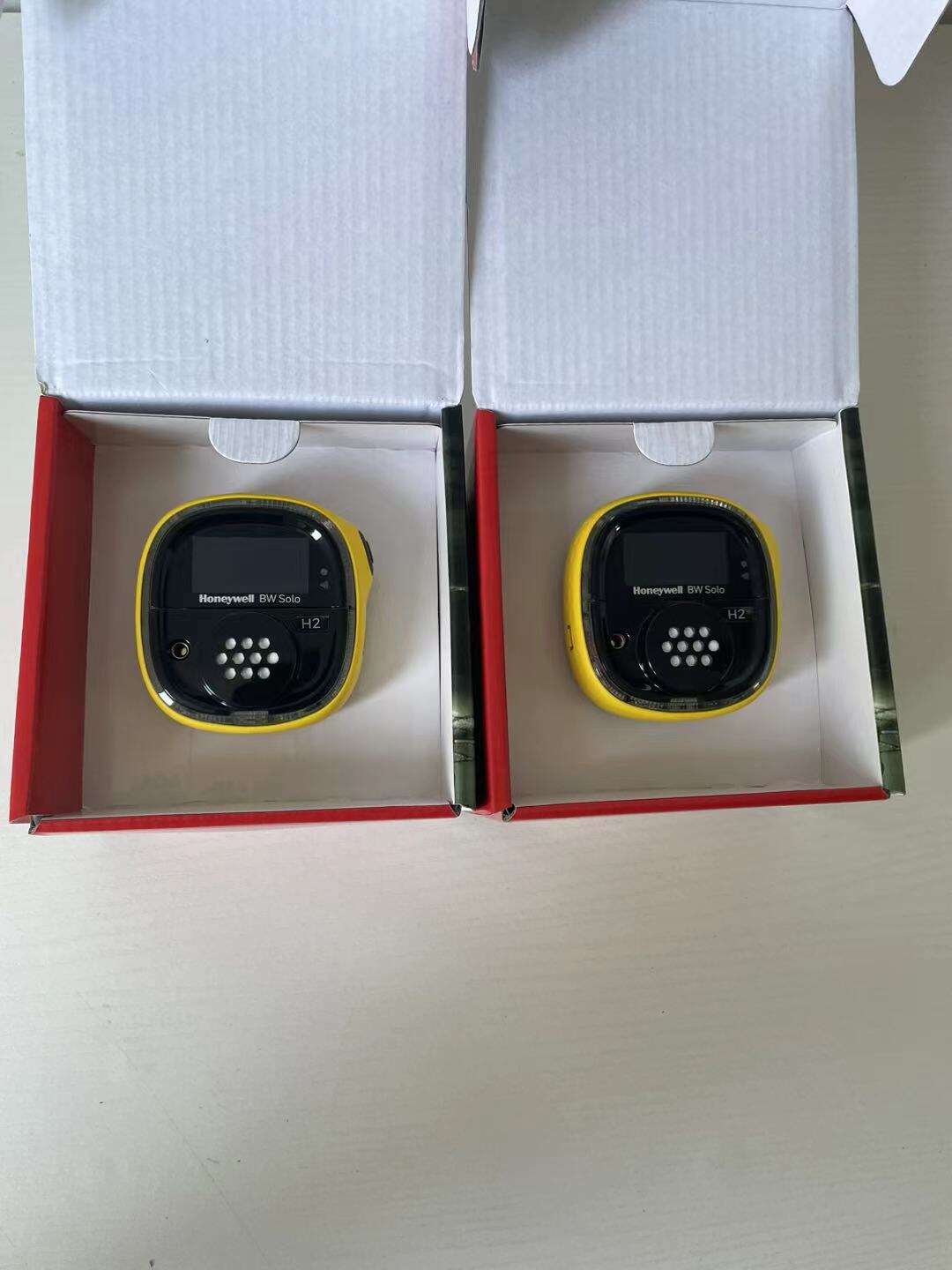 Honeywell BW Solo Single-Gas Detector with Bluetooth and Yellow Housing, SO2, 0 to 100 Ppm manufacture