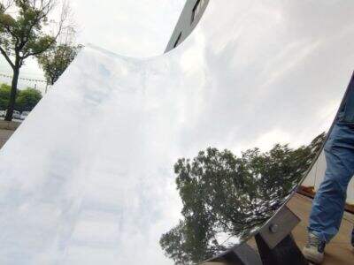 Comparing stick built versus unitized systems for metal curtain wall installation