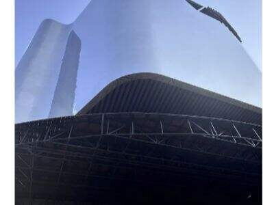 The Role of a specialshaped metal curtain wall in Natural Light and HVAC Loads