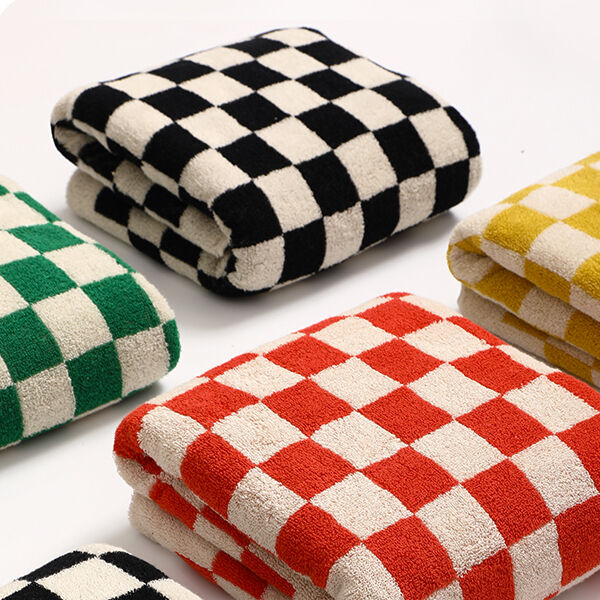 Black and white checkerboard blankets Vintage Soft Warm Chunky Microfiber Knitted Throw Checkerboard Blanket for Sofa bed details