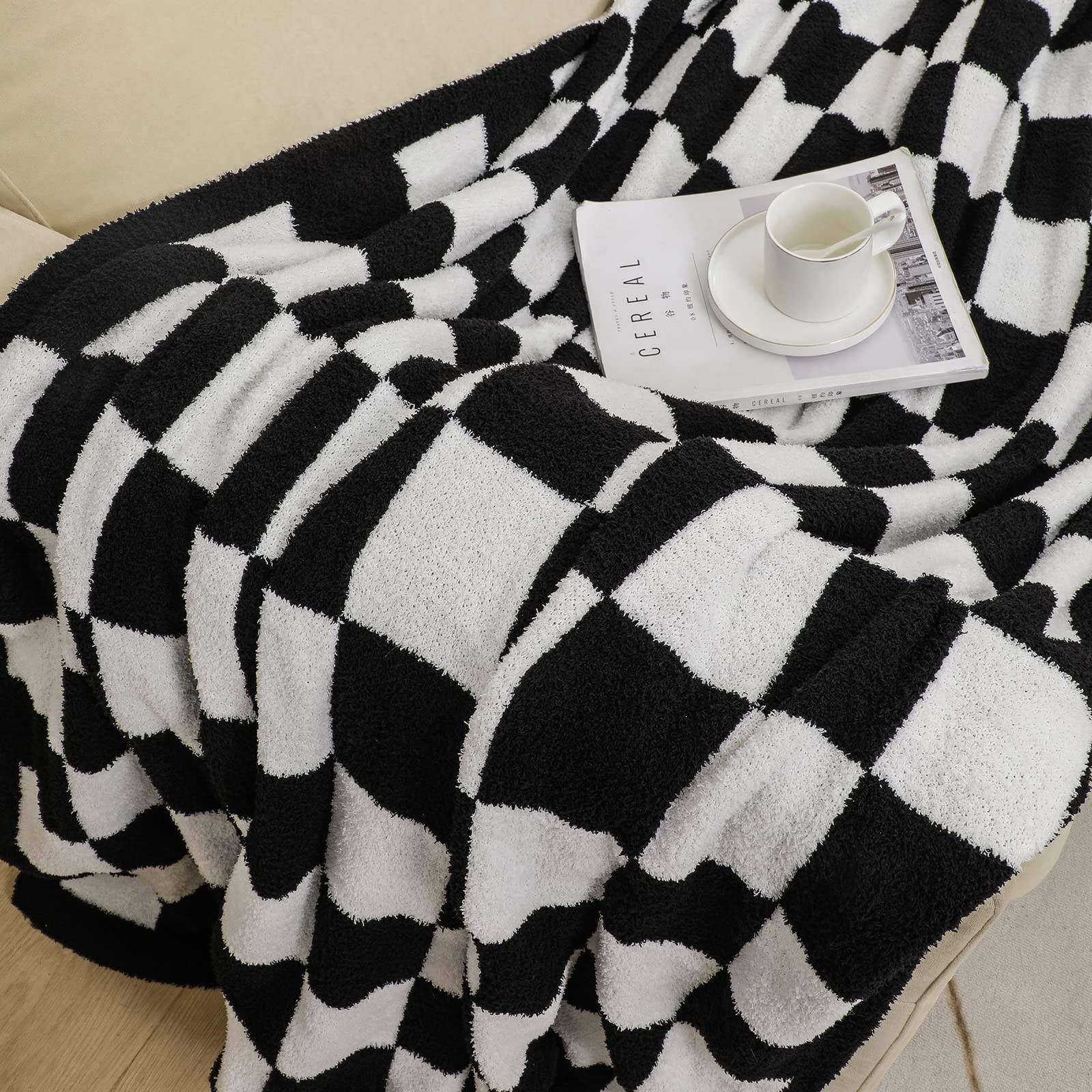 Black and white checkerboard blankets Vintage Soft Warm Chunky Microfiber Knitted Throw Checkerboard Blanket for Sofa bed details