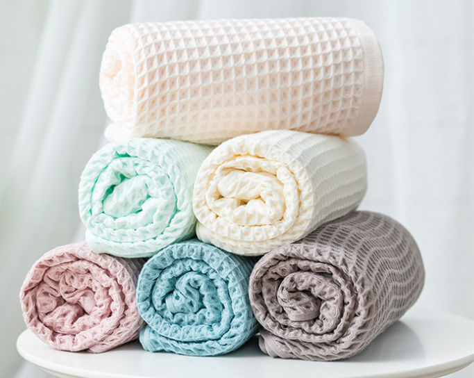 Stock Bath Towel 100% Cotton Waffle Weave Lightweight Quick-dry 70x140cm Solid Color Bath Towel Sets White Bath Hand Face Towels factory