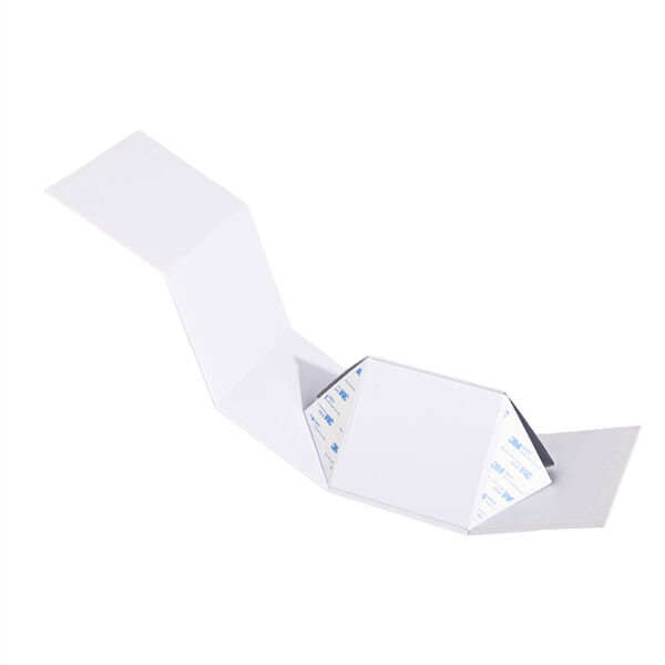 How Folding Gift Boxes Enhance Your Product Presentation and Customer Experience