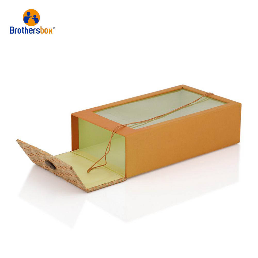 Elegant and Eco-friendly Wine Bottle Box with Window