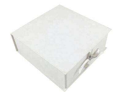 Collapsible Gift Boxes: The Ultimate Space-Saving Packaging Solution