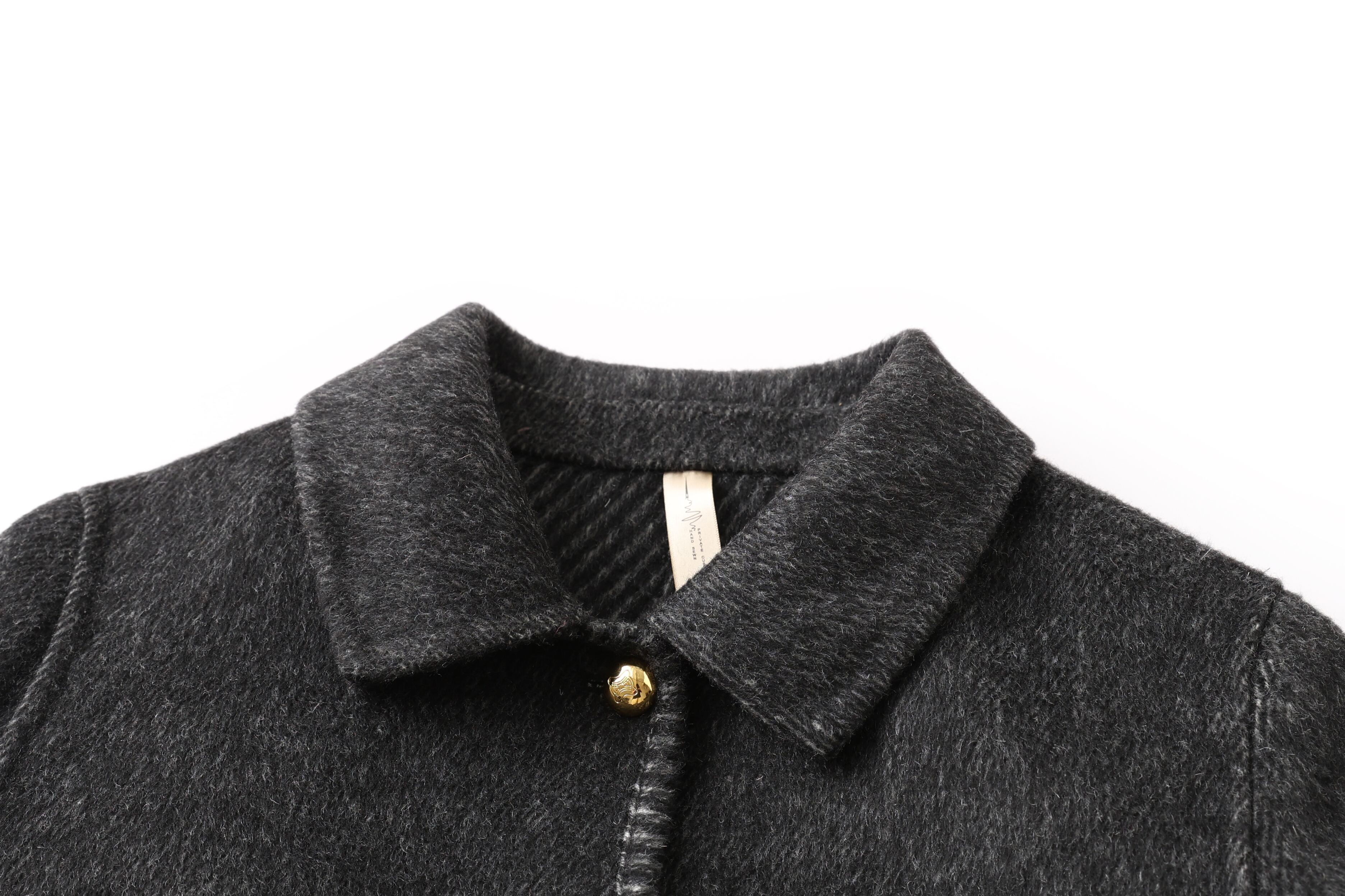 Elegant Women's Long Winter Quilted Wool Coat with Double-Breasted Cashmere Closure Logo Decoration Ground Color-New Collection details