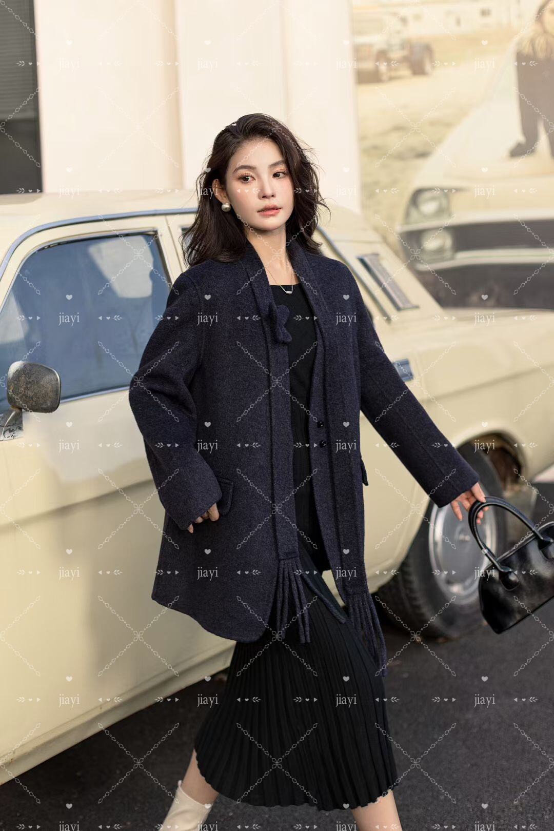 Handmade Women's Double Faced Wool Overcoat Spring Winter Long Trench Fitted Wool Coat Single Breasted Closure manufacture