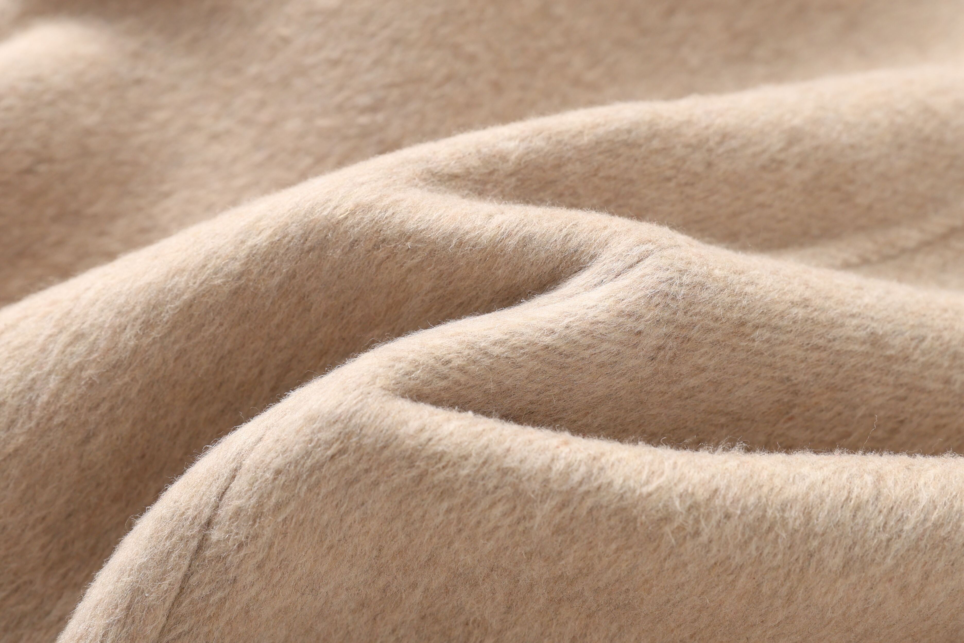 Elegant Women's Long Winter Quilted Wool Coat with Double-Breasted Cashmere Closure Logo Decoration Ground Color-New Collection supplier