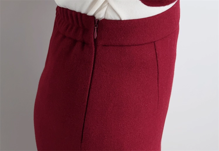 Retro Wool Suit with Breathable Rabbit Fur Neck Scarf & Decorative Buttons Two-Piece Set with Polyester Fiber Lining factory