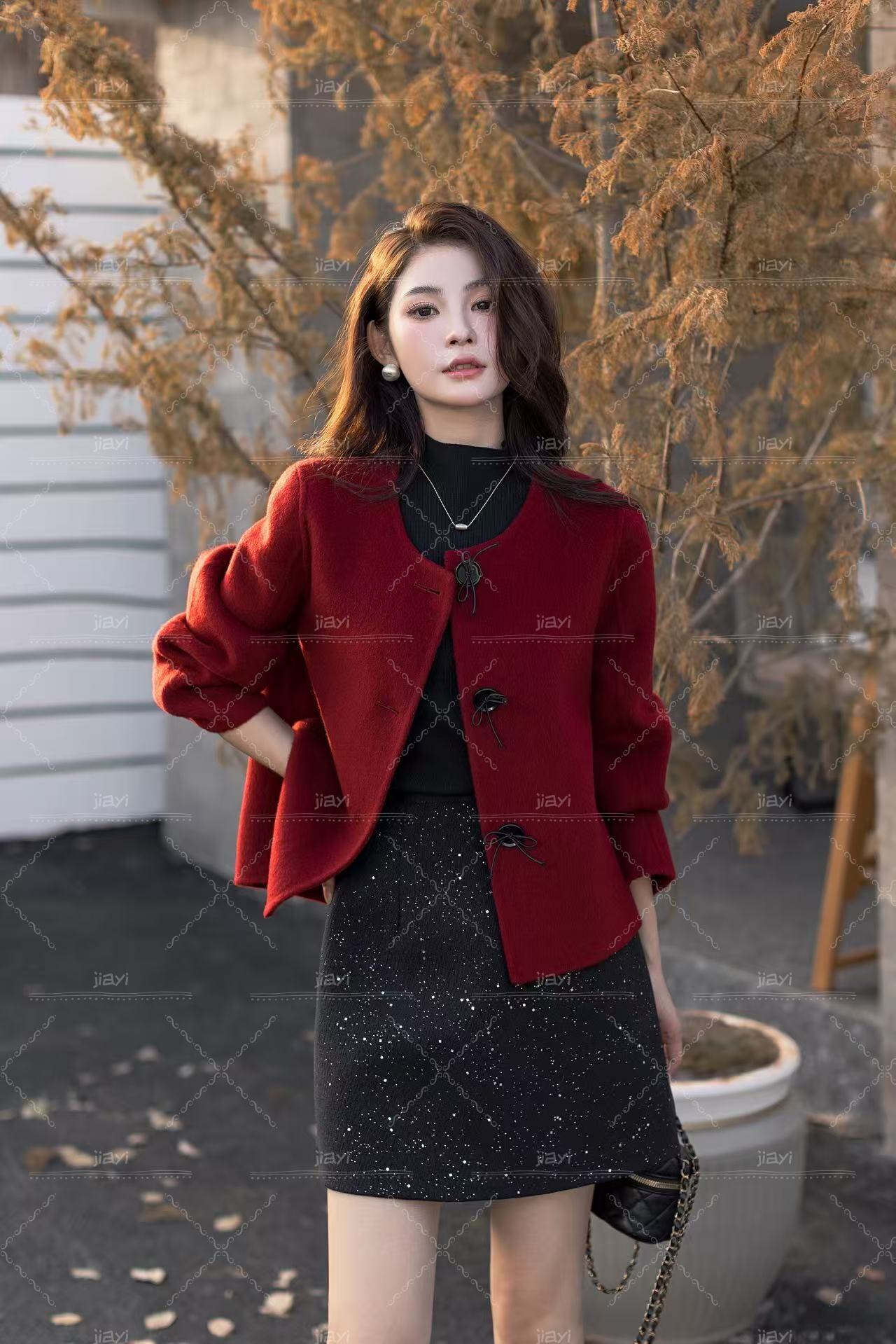 Elegant Long Sleeve Girls Red Jacket for Autumn and Winter Casual Solid Pattern Made of Women's Wool & Blends details
