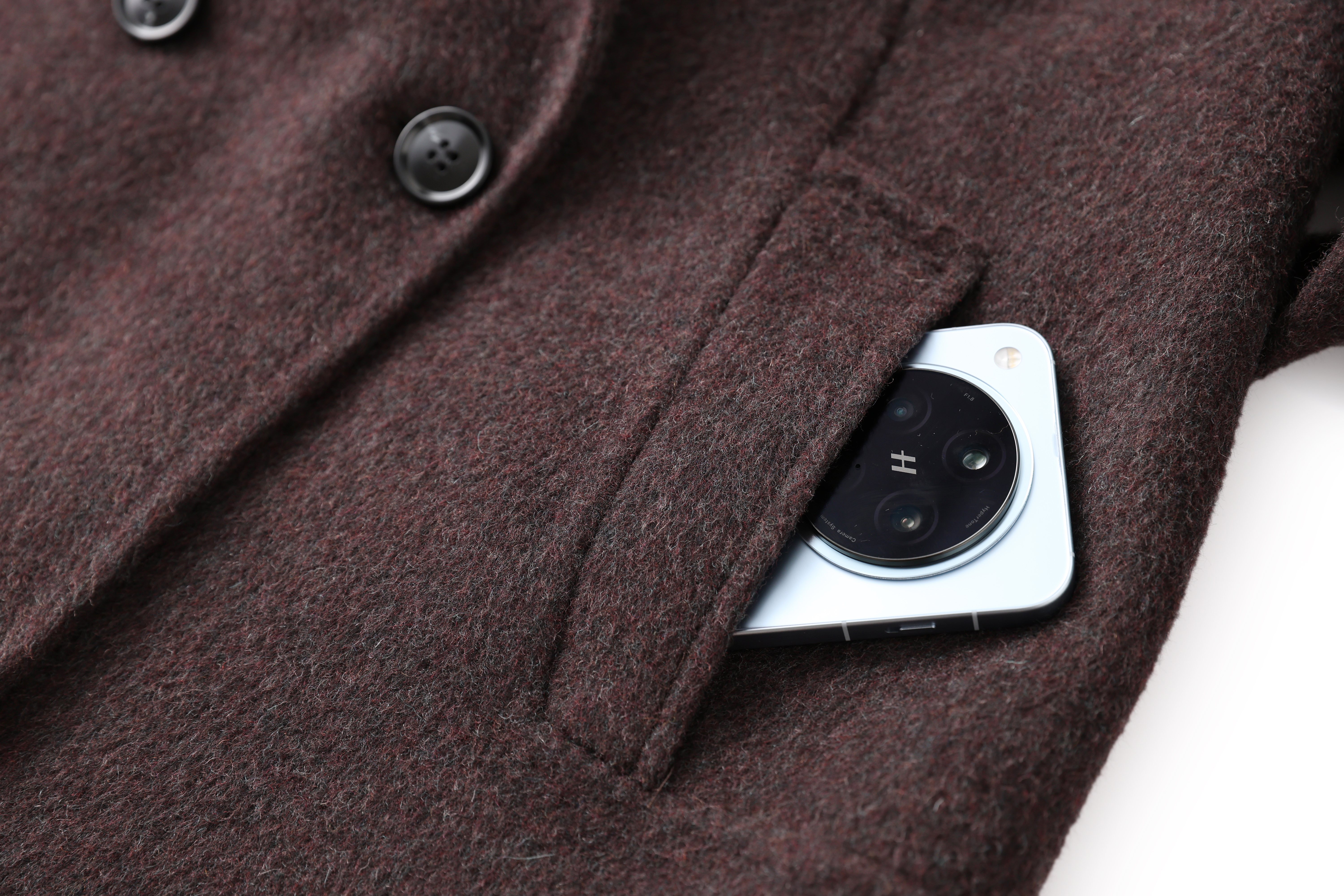 Women's Custom-Made High Quality Winter Wool Coat Long Double-Button Design with Belt Closure Elegant Style Button Decoration factory