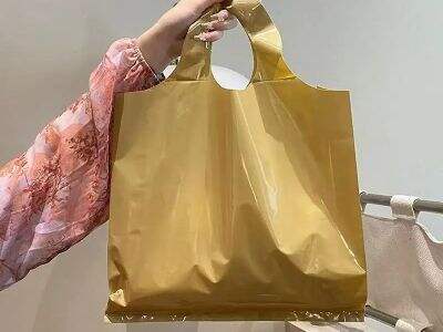 How Die-cut Shopping Bag Enhances Product Packaging Presentation