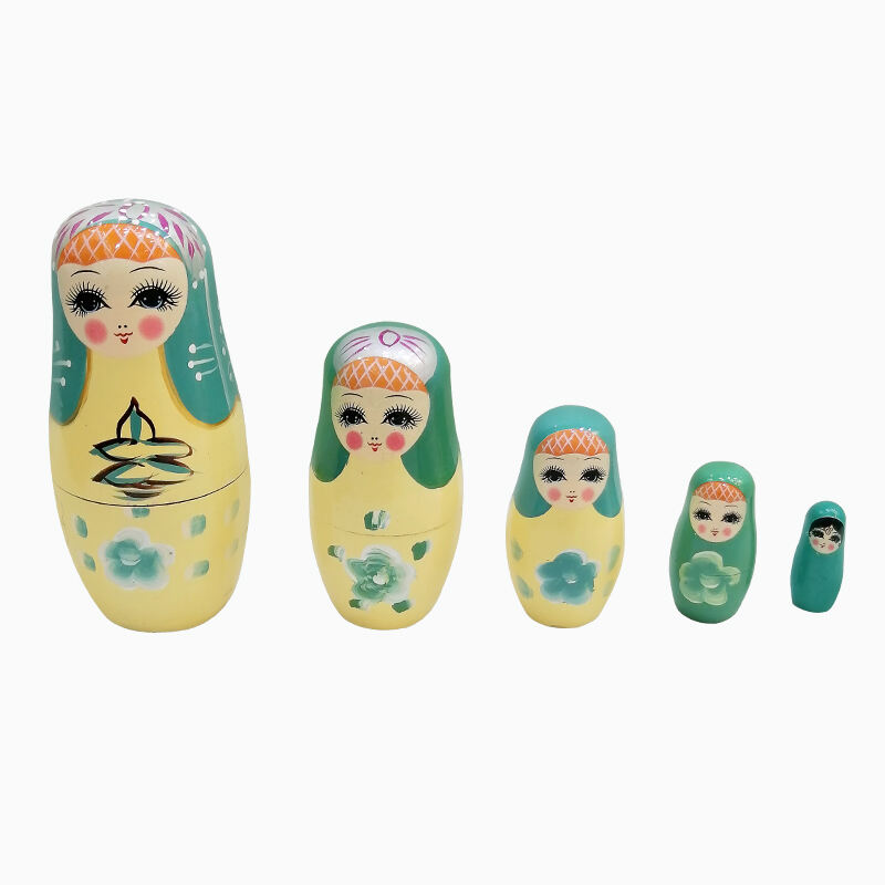 5Pcs Russian Matryoshka Dolls Handmade Wooden Christmas Table Decoration Doll Nesting Dolls Set for Kids Birthday Toy Gift manufacture