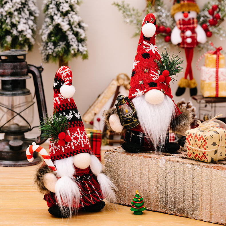 Gnome Christmas Plush Gnomes Gonk With Candy Canes & Kerosene Lamps manufacture