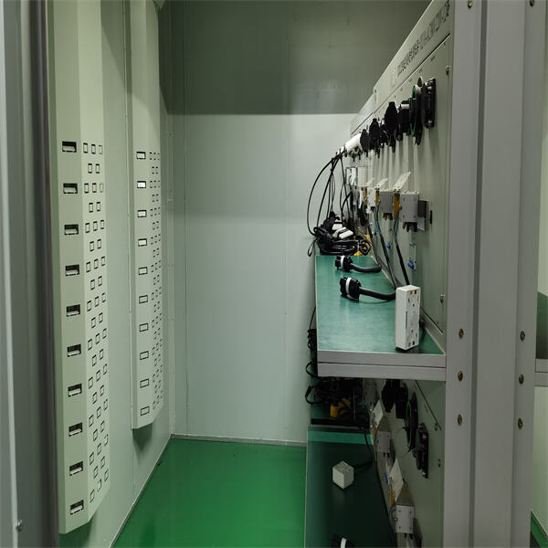 Eco-friendly energy storage with a solar battery bank