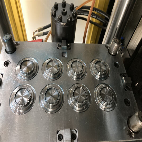 Reducing waste and costs with a high-speed plastic cap moulding machine