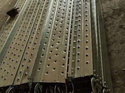 What Are the Key Safety Checks for Any Scaffolding Before Use?