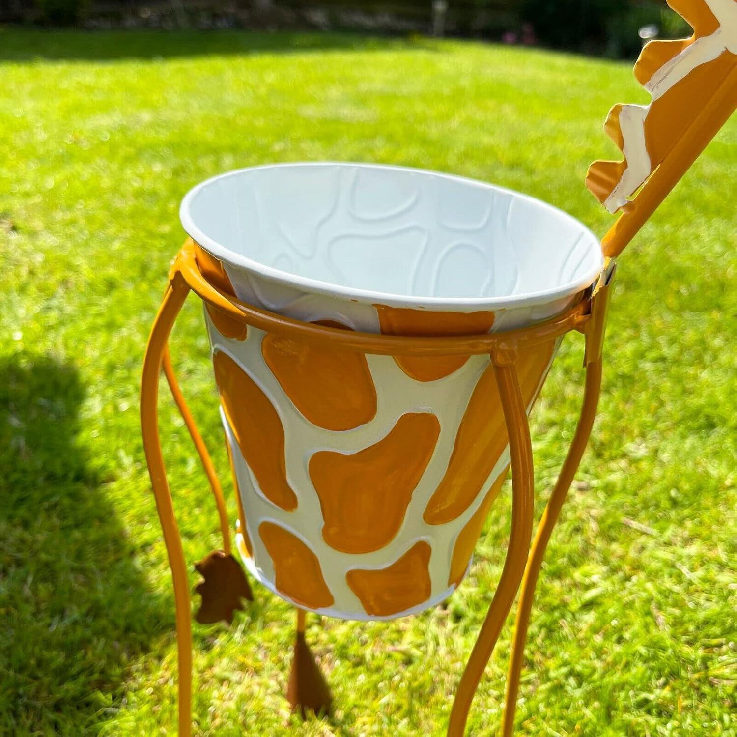 Giraffe Planter Garden Metal Animal Ornament Tall Round Plant Pot Statue Decoration supplier