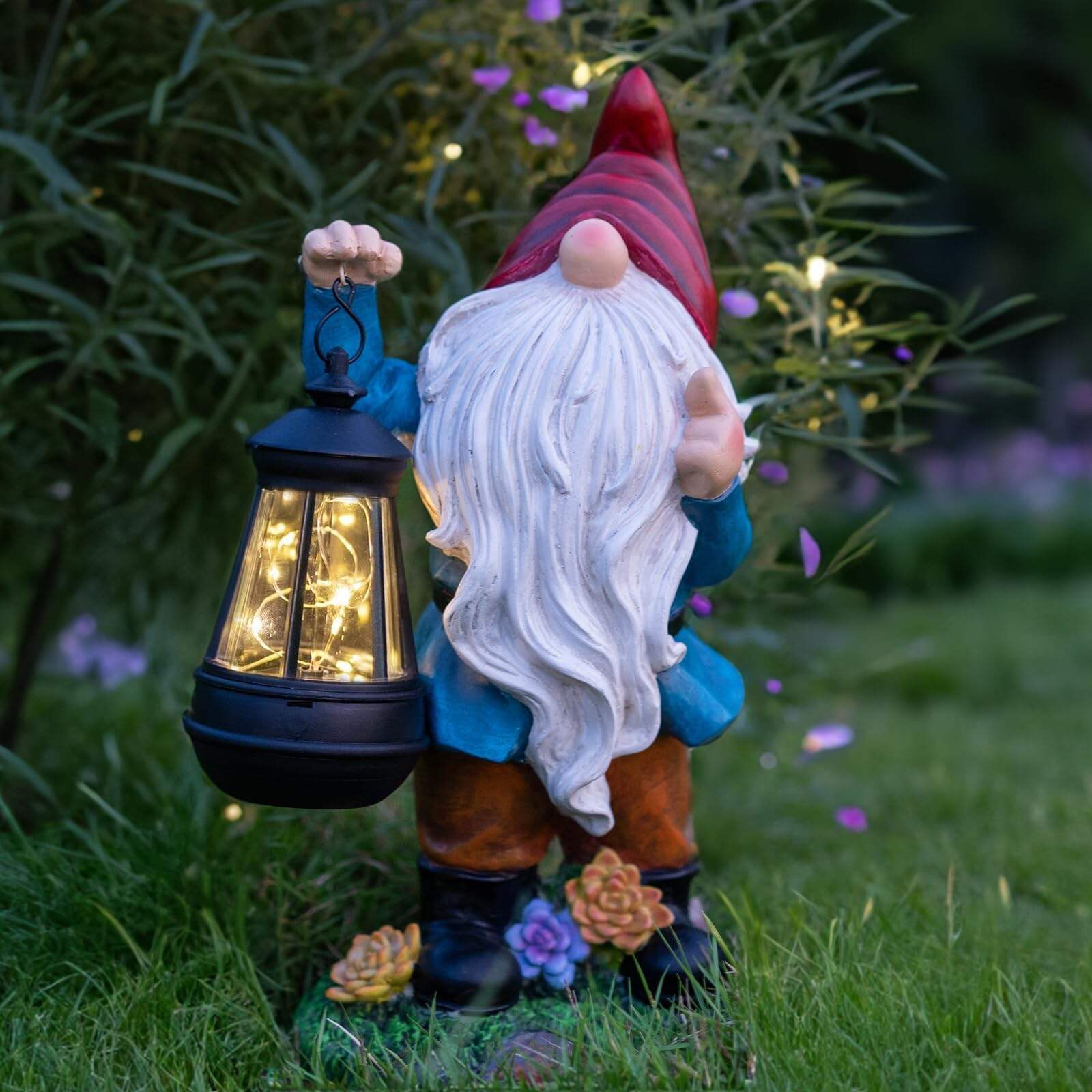 Outdoor Ornament Decoration Patio Yard Lawn Gnome Figurine Solar Garden Statue Light manufacture