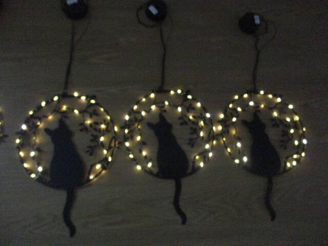 Solar Powered Garden LED Hanger Solar Light Cat Garden Decoration supplier