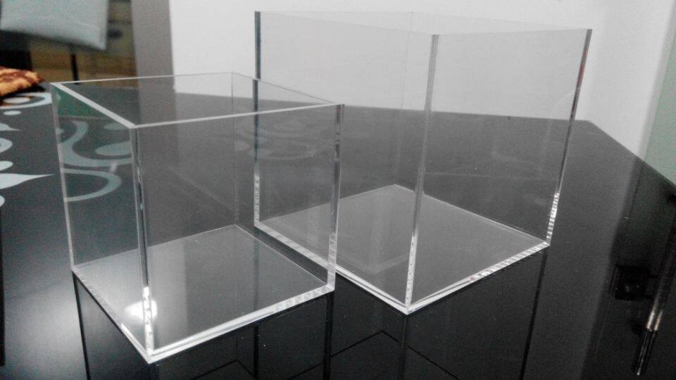 acrylic box 4.jpg