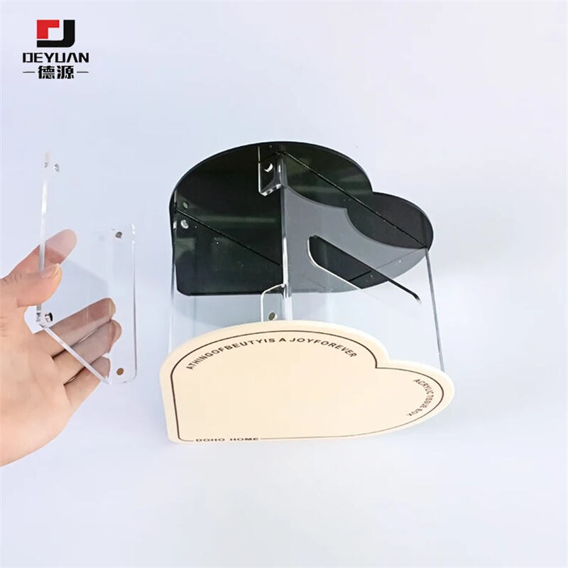 New Design Wholesale Handmade Modern Heart Shaped Acrylic Napkin Dispenser Holder Tissue Box