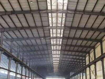 Manufacturing Shops: Optimizing Layouts with Steel Structure Flexibility